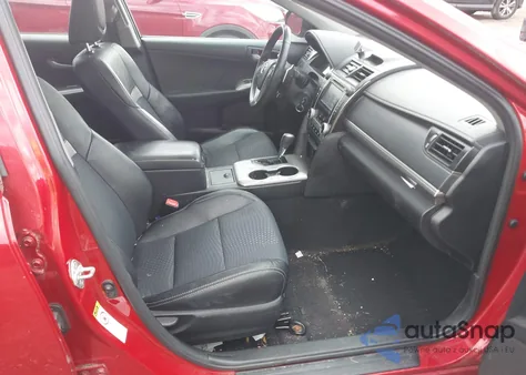 2012 Toyota Camry Se z USA, uszkodzony, nr VIN 4T1BF1FK7CU594861